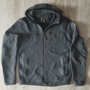 Arc'teryx - Zip Up Hoodie - Small